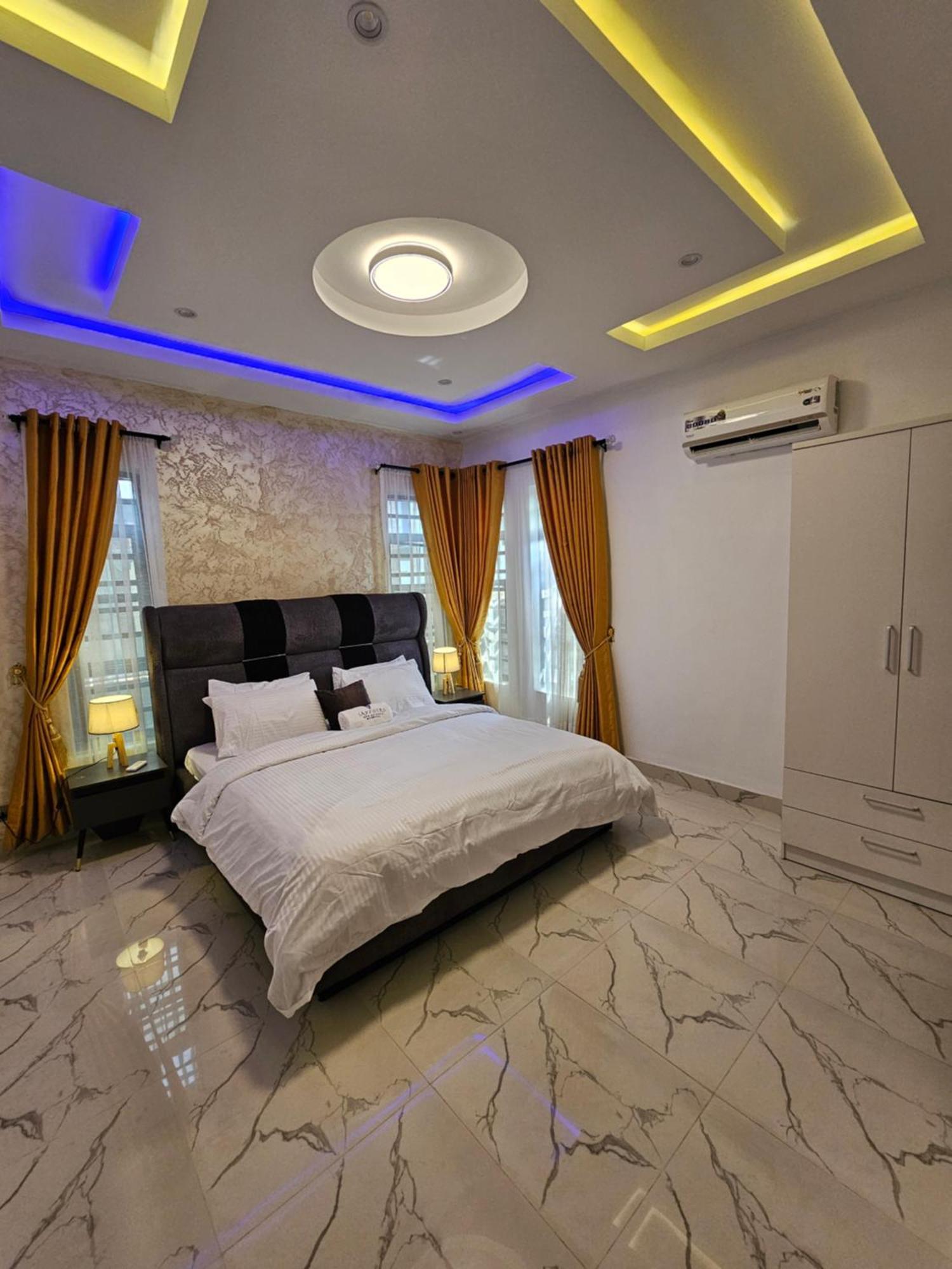 Sapphire Residences By Crystal Magodo Ikeja Exterior foto